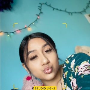 Meet your Posher, Ariana